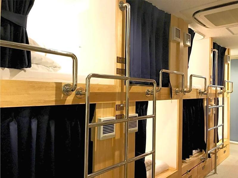 Az Hostel Осака Экстерьер фото